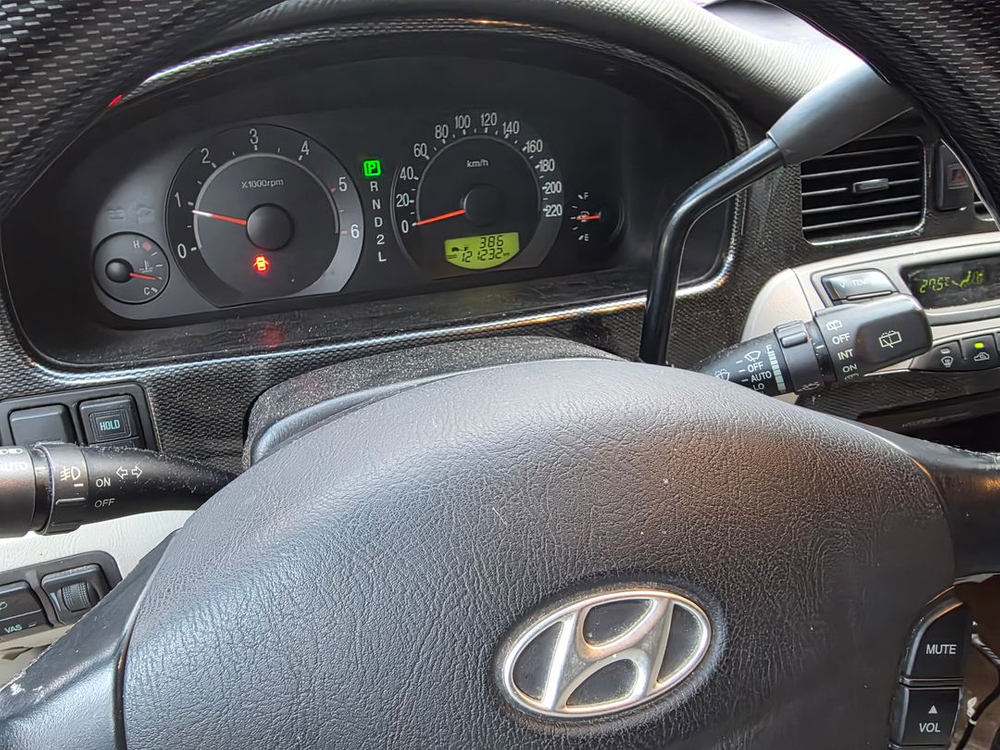 보기드문 완전 풀옵션 트라제XG 차량팝니다.--7