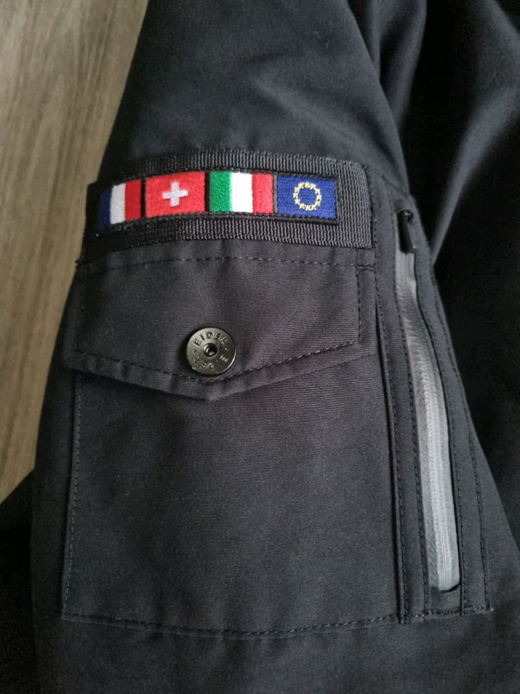 아이더 스투키 구스다운 숏패딩 블랙 S 이미지