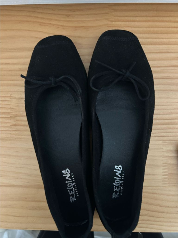 흐꺙 REQINS 블랙 스웨이드 플랫슈즈 240mm--3