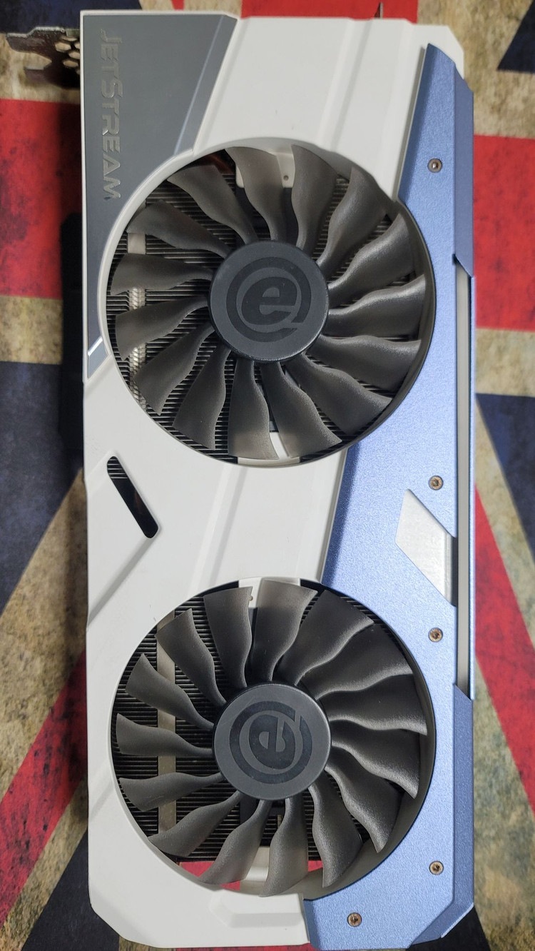 gtx1070 고장품 2개 팝니다. 각개가능--6