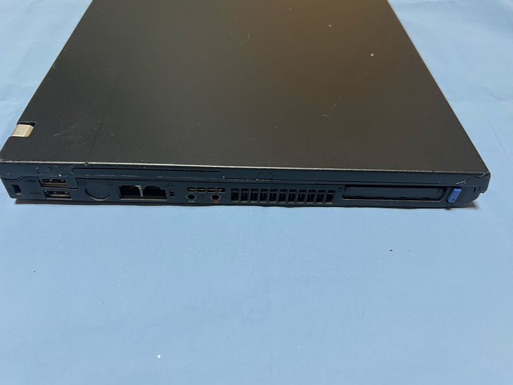 IBM ThinkPad T42 노트북 판매합니다. 이미지