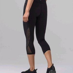 룰루레몬 Twist & Train Crop 2 사이즈 레깅스