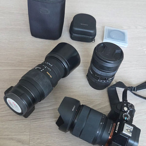 소니 A7 미러리스 카메라 + 렌즈 세트 이미지