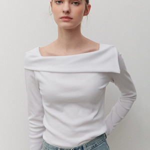 디자이너 브랜드 camino 화이트 오프숄더 니트