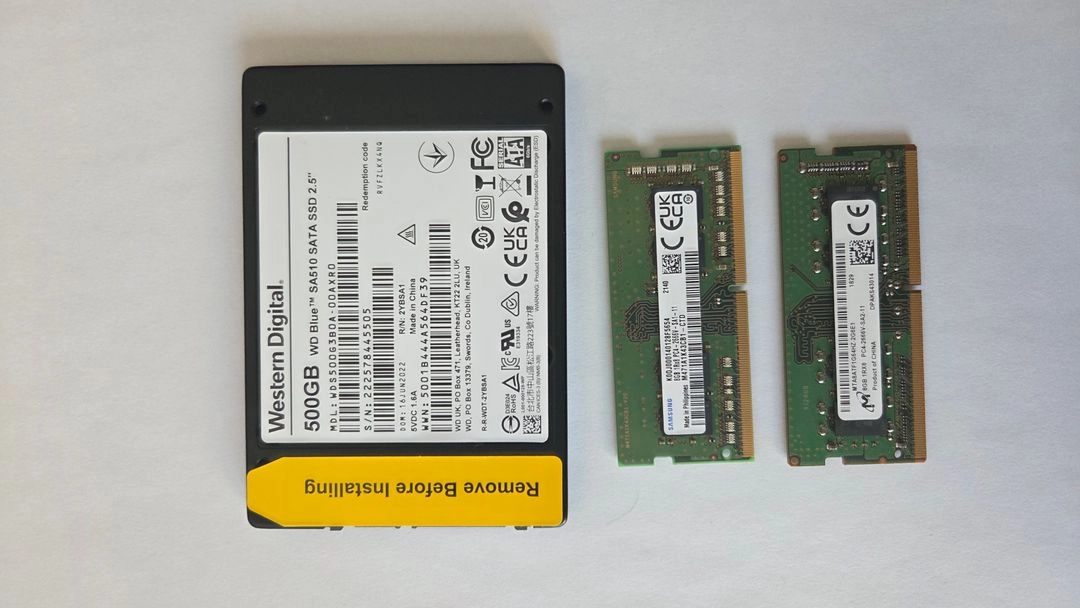 500GB SSD + 메모리 8G 2개 이미지