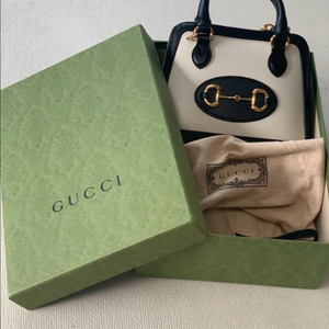 새상품) 구찌 홀스빗 1955 탑핸들 스몰(블랙화이트)