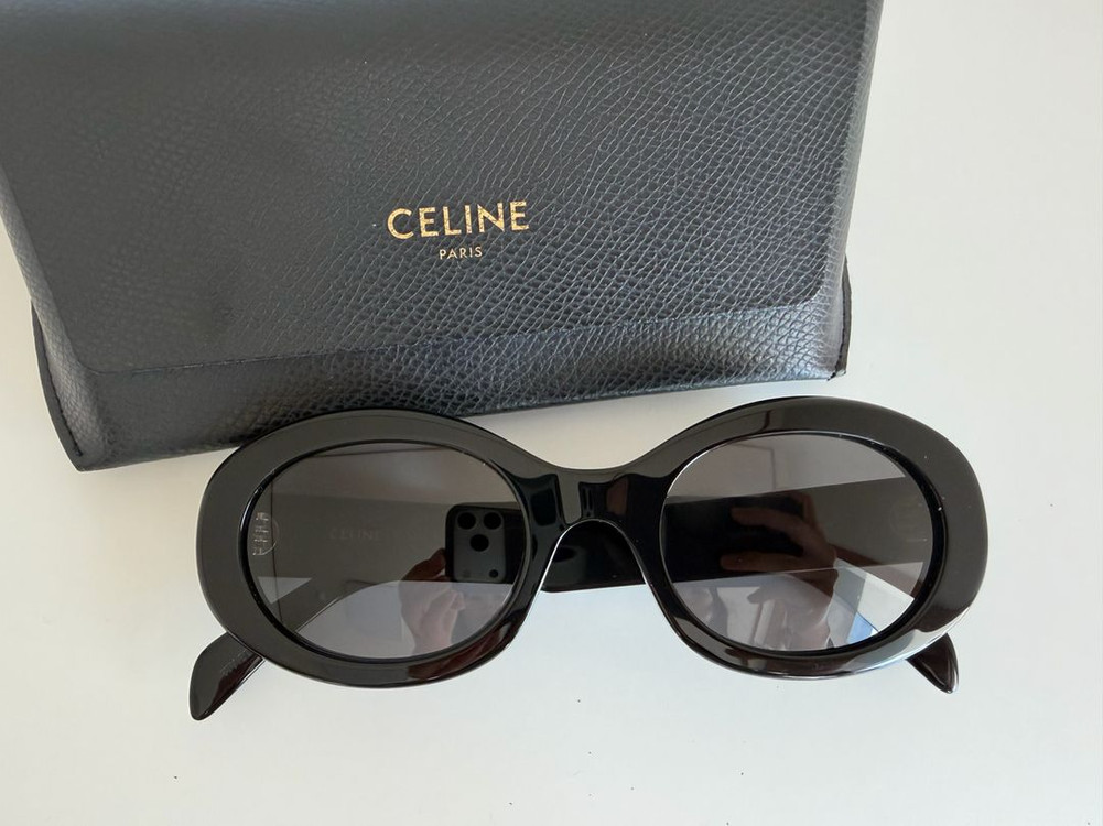 셀린느 트리옹프 오벌 선글라스 이미지