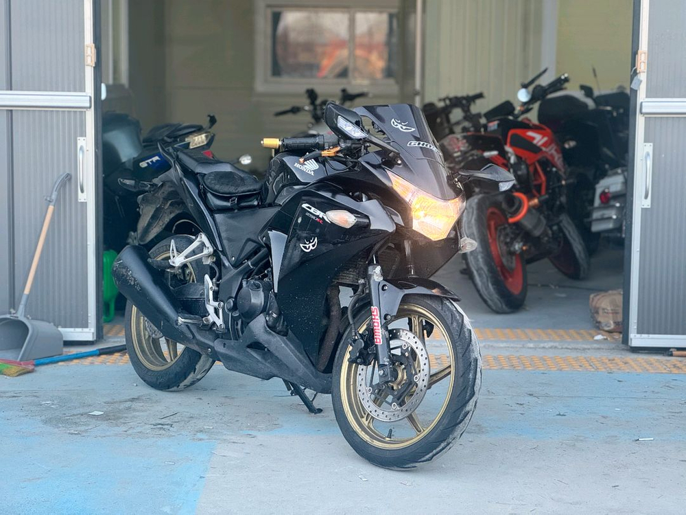 혼다CBR250R/11년식/5만키로/105만원 이미지