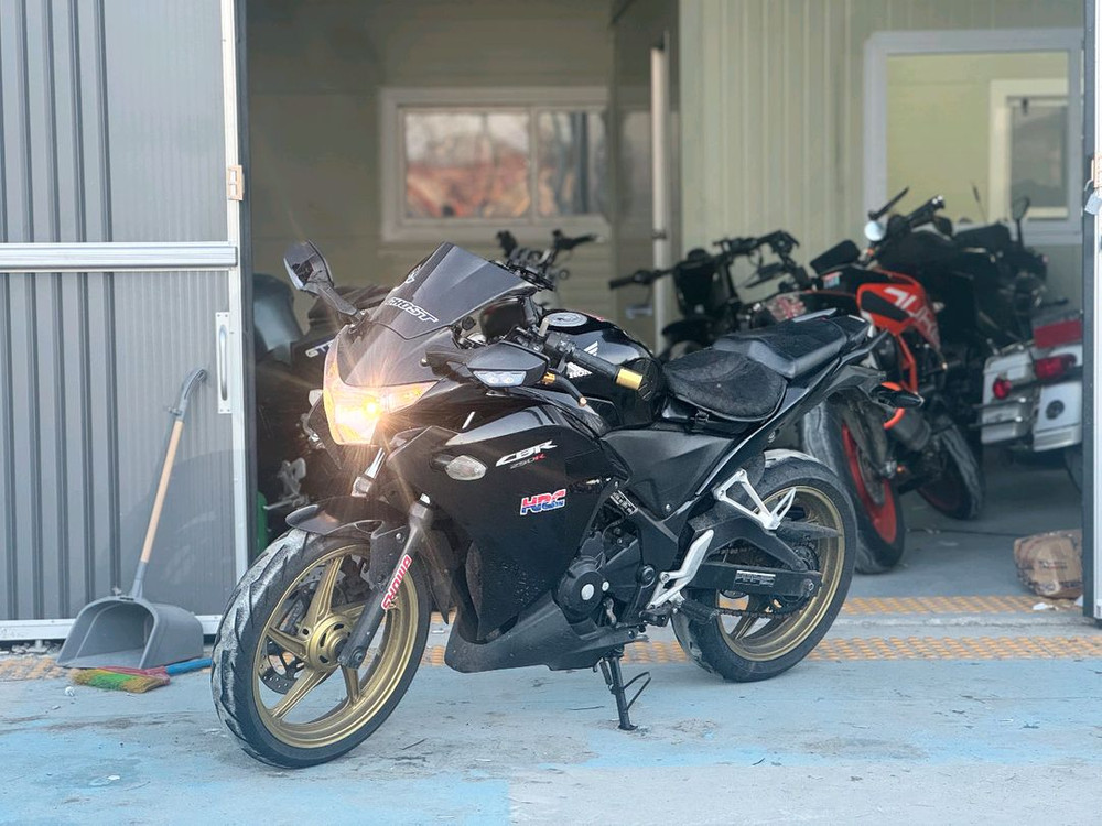 혼다CBR250R/11년식/5만키로/105만원 이미지