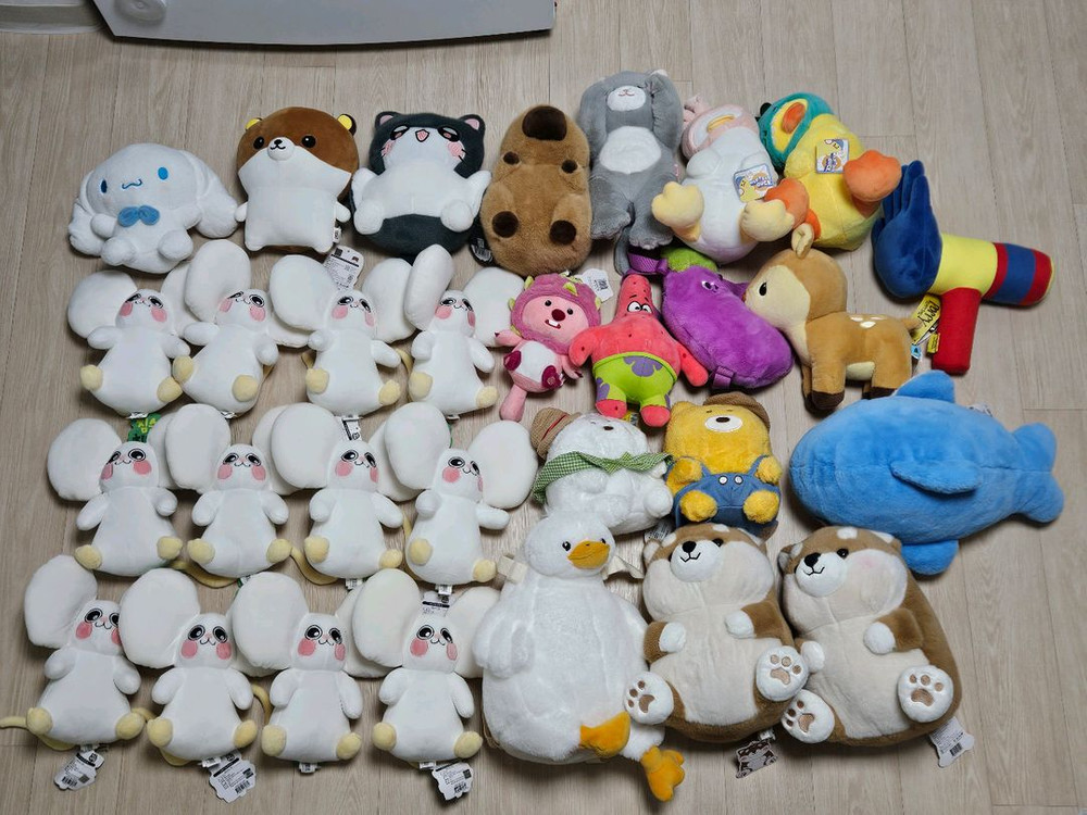 (새상품) 대형 중형 봉제 인형 60개 일괄 판매--1