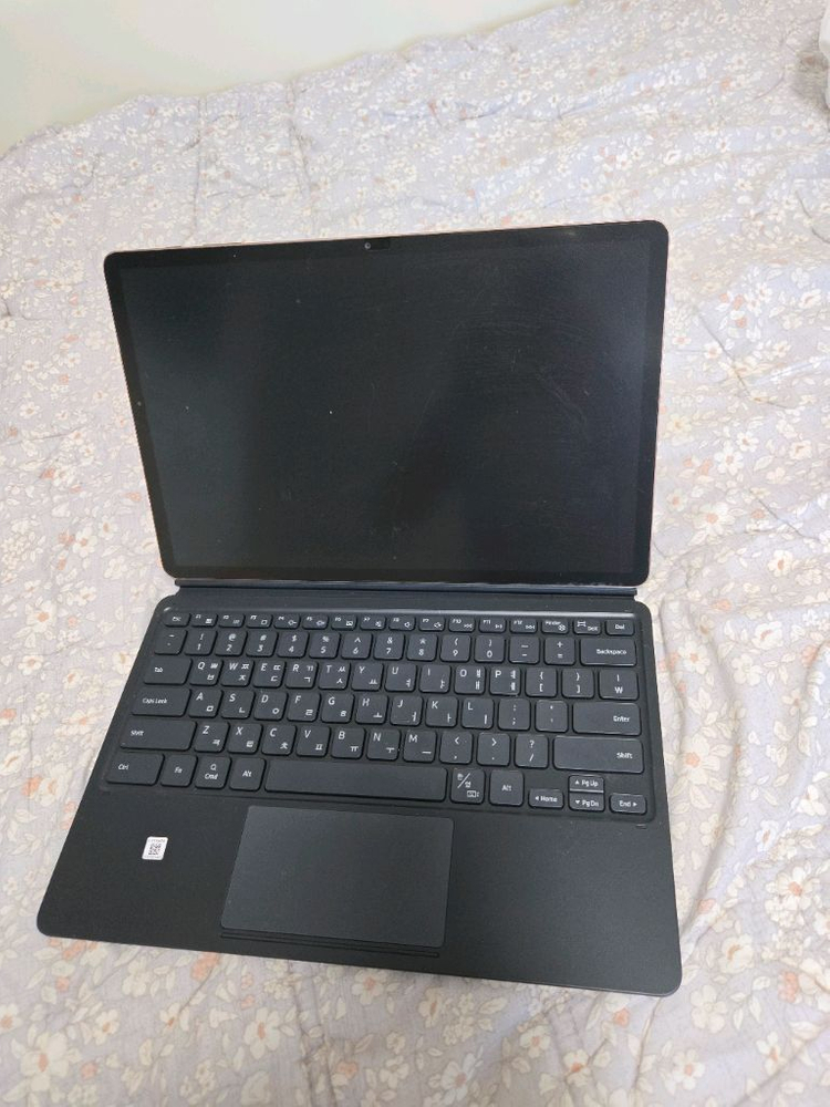 갤럭시탭s7+ lte 256 + 키보드 세트(펜없음) 이미지