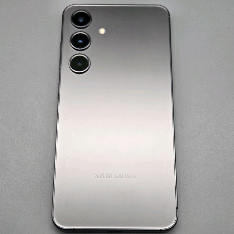 리퍼급)갤럭시S24 무잔상 상태최상 중고폰 공기계--0