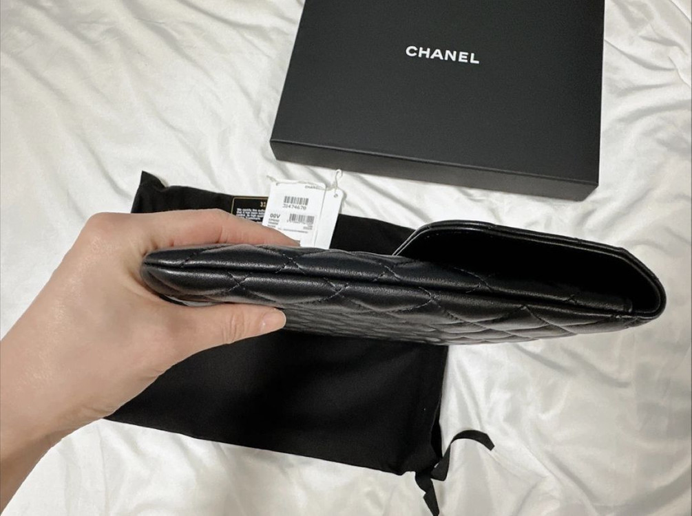 [거의 새상품] 샤넬 클래식 플랩 클러치 31번대(풀구성)--4