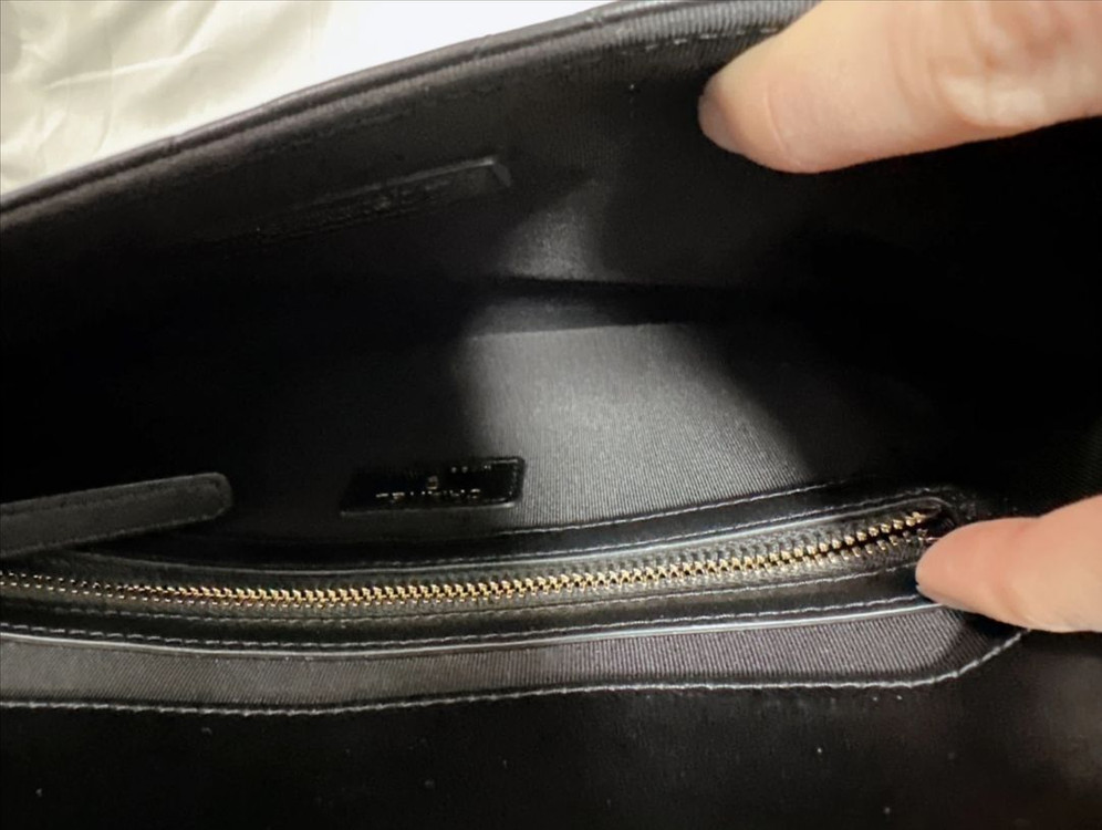 [거의 새상품] 샤넬 클래식 플랩 클러치 31번대(풀구성)--6