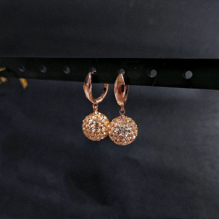 [새상품,선물박스포장]볼드한 스와로브스키스톤 볼 링귀걸이/목걸이 반지 팔찌 진주 샤넬 14k 18k 반클리프 디올--1