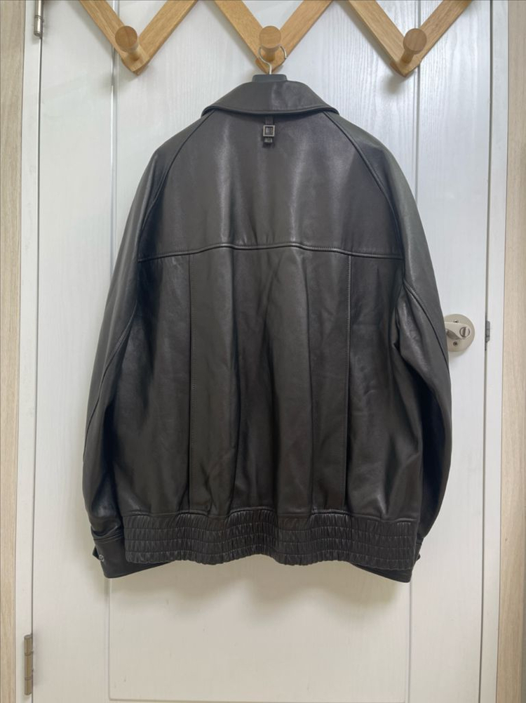 [거의 새것] 우영미 가죽 봄버 자켓 50사이즈 이미지