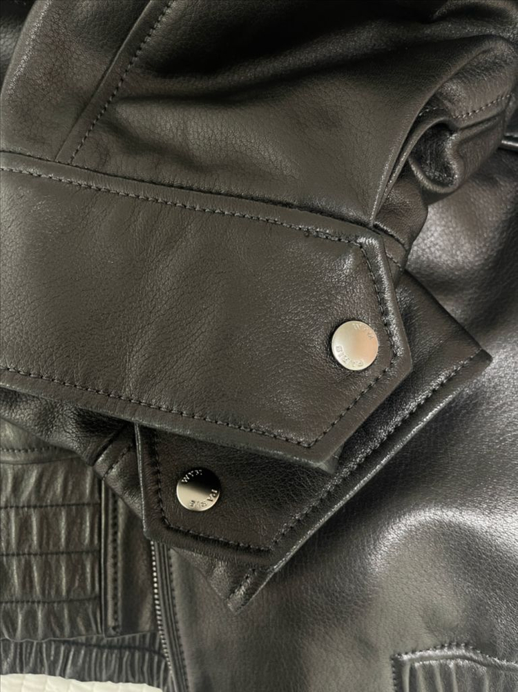 [거의 새것] 우영미 가죽 봄버 자켓 50사이즈 이미지