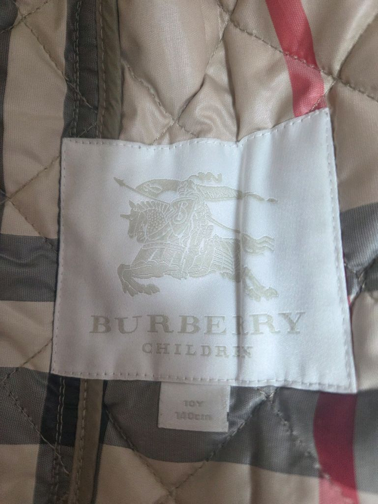 버버리 칠드런 퀼팅자켓 이미지