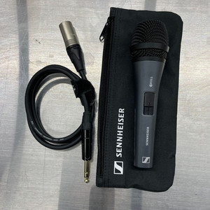 젠하이저 e835s 다이나믹 마이크 판매합니다.