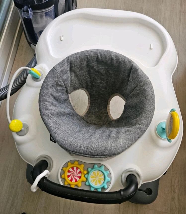 보행기 360도 스텝보행기 시트도 깨끗 합니다 step 보행기 스탭 정품--0