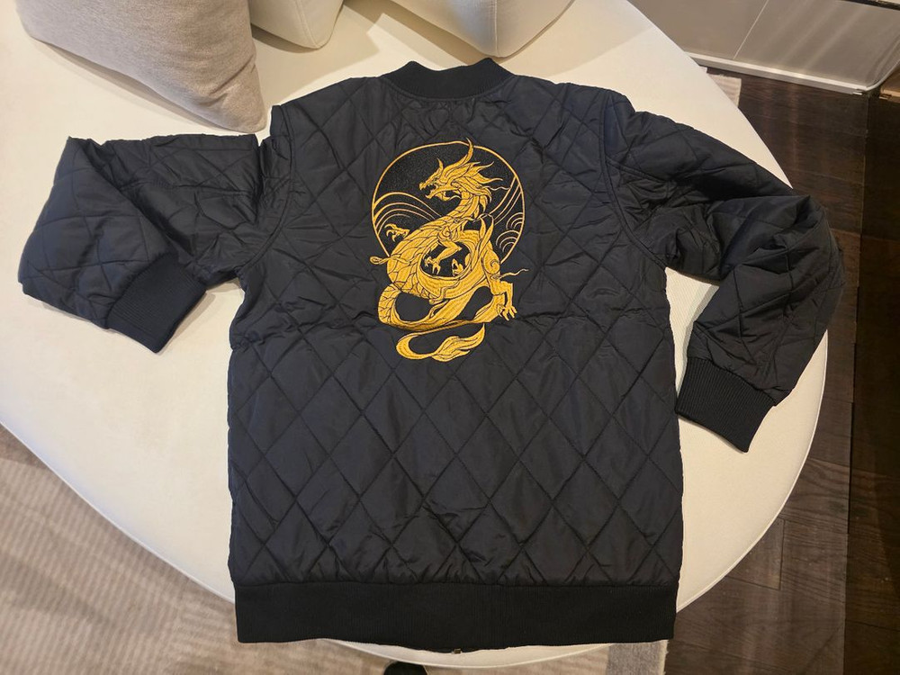 롤 KDA 아칼리봄버 자켓 M,L사이즈 각각1개씩 이미지