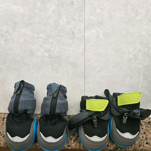 러프웨어 폴라트랙스 방수 강아지신발 1.5인치 4개 혹은 2개씩 구매 가능 이미지