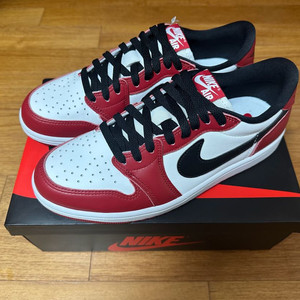 나이키 에어 조던1 OG 시카고 260
