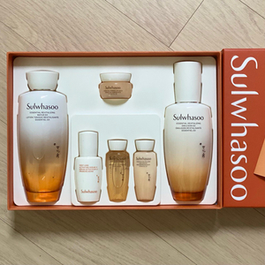 설화수 자음2종 세트 (3세트 있습니다)