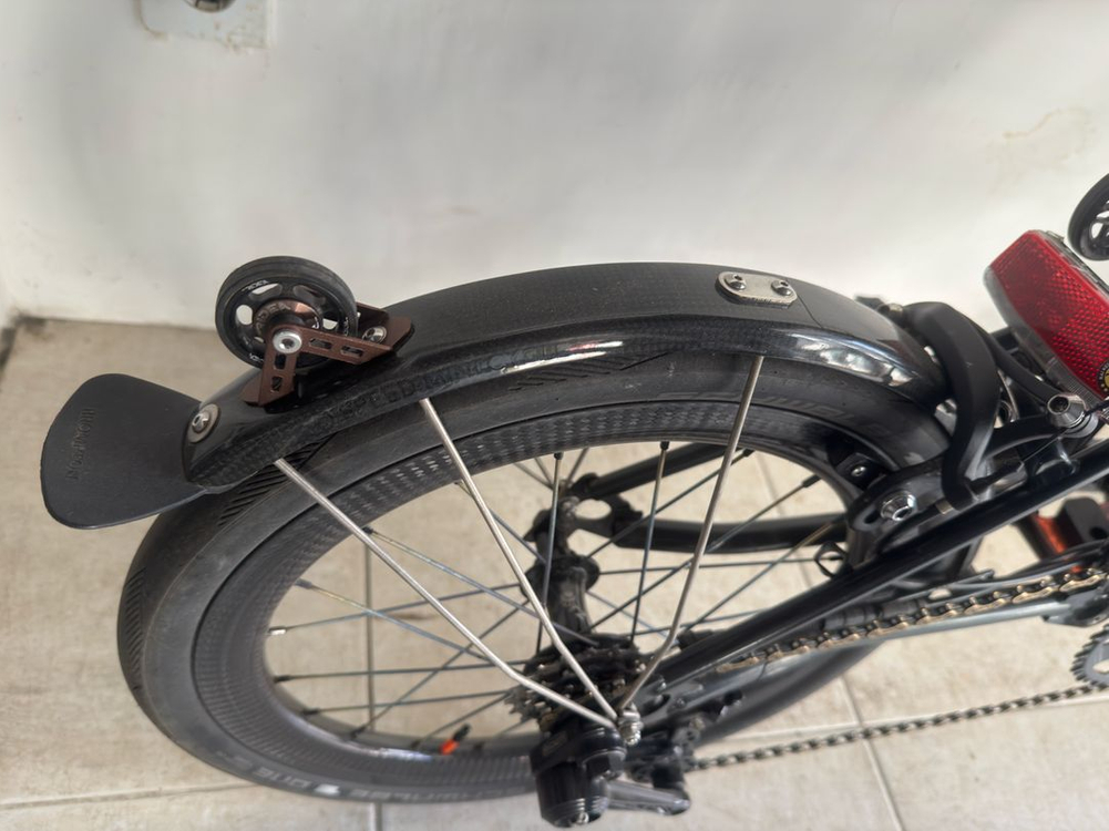 브롬톤 플레임락커 판매합니다--4