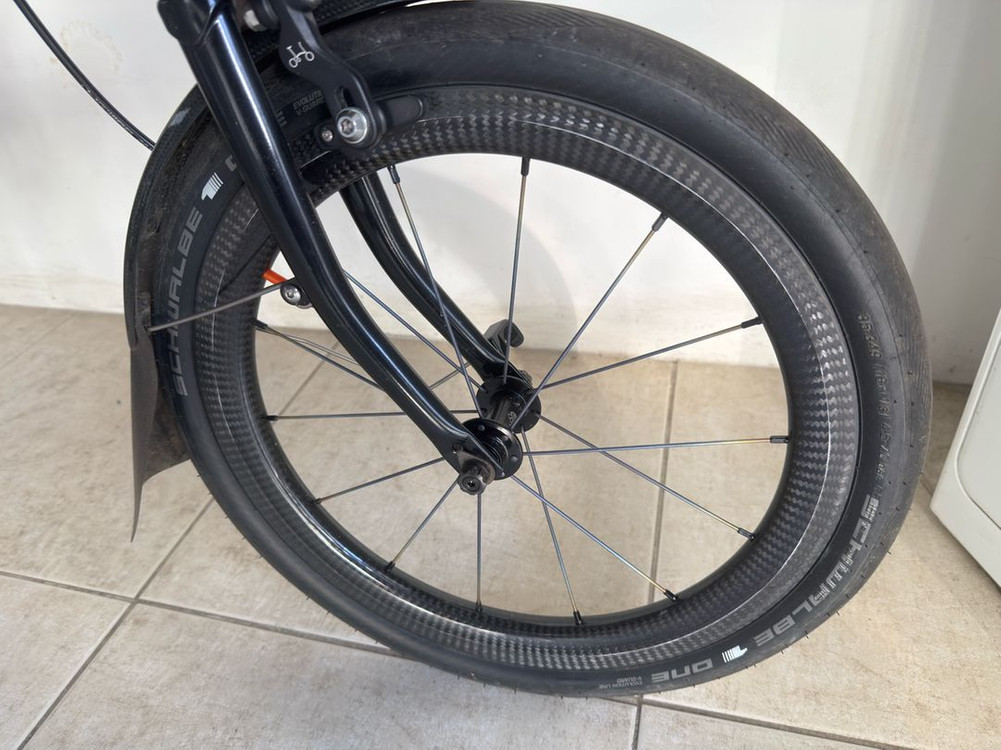 브롬톤 플레임락커 판매합니다--5