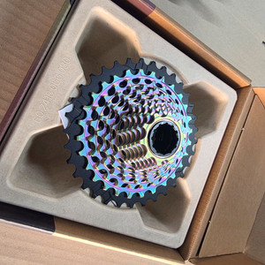 스램 레드 E1 레인보우 스프라켓