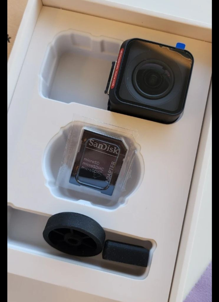 인스타 360 ONE RS 트윈에디션 풀박스 이미지