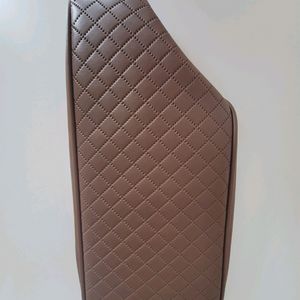 더뉴그랜저IG 퀼팅 콘솔 쿠션 브라운