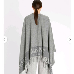 막스마라ㅡ 레저컬렉션 헤링본 숄