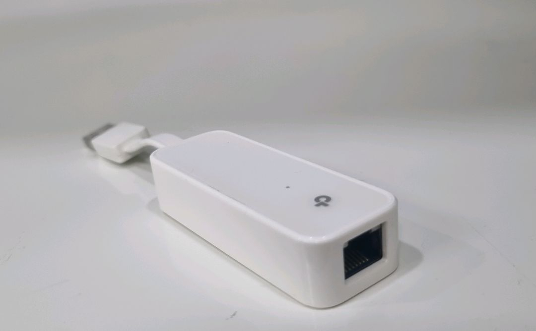 TP-Link USB 3.0 1G 이더넷 어댑터 UE300 팝니다--1