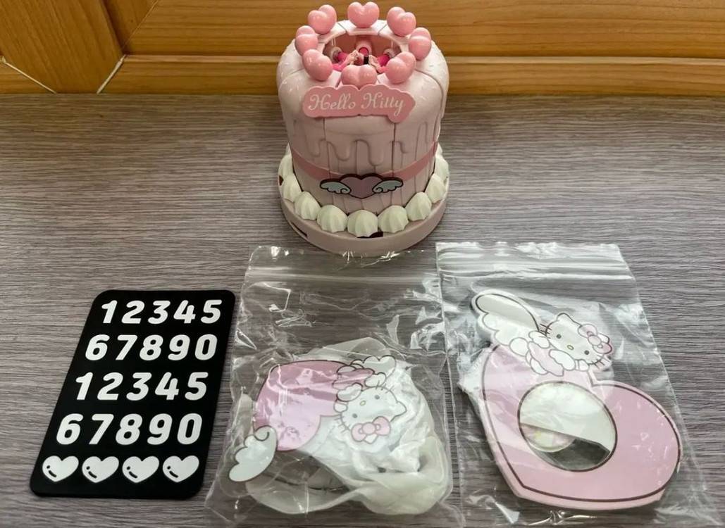 산리오 헬로키티 포차코 이츠초타임 생일용품 파티용품 생일초 이미지