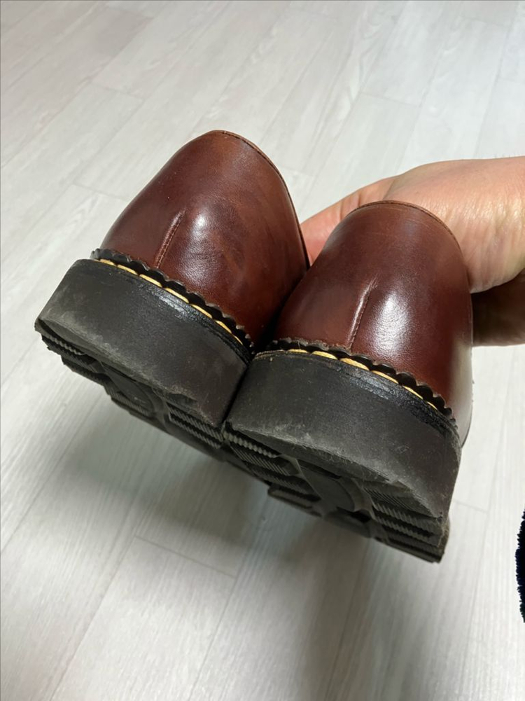 파라부트 미카엘 마룬 43사이즈 판매합니다.--6