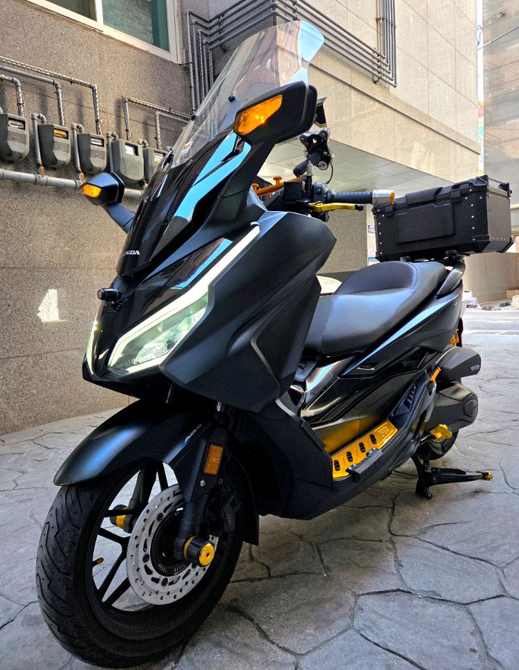 혼다 포르자350 24년식 사용검사 완료,풀튜닝,아크라구변--0