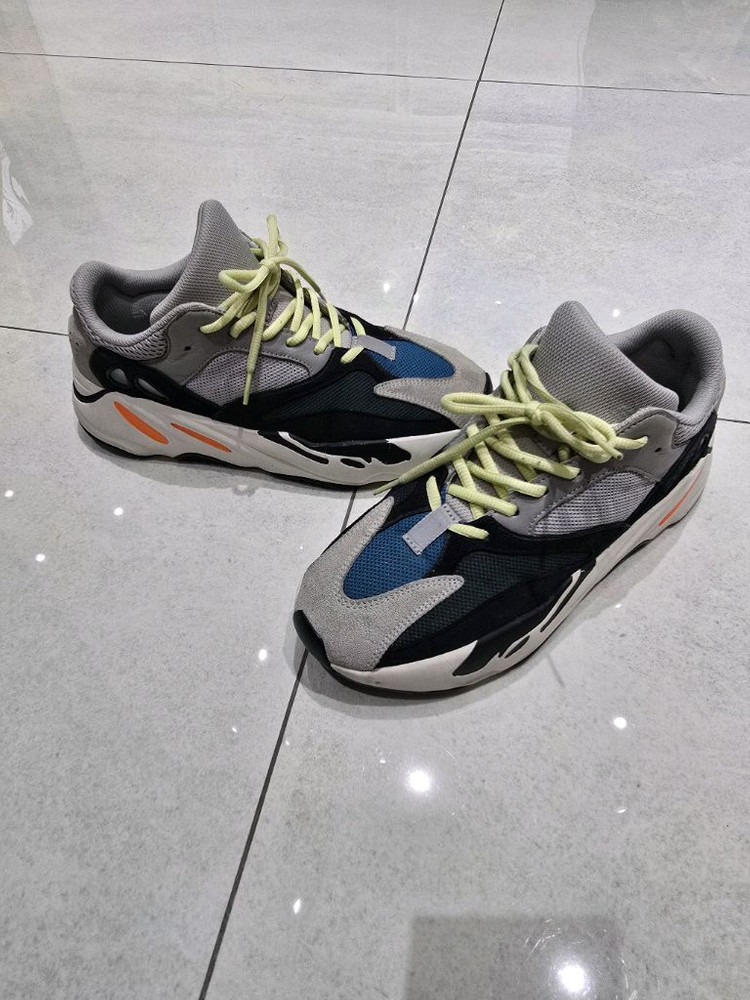 중고 이지700웨이브러너 그레이 OG 280 이미지