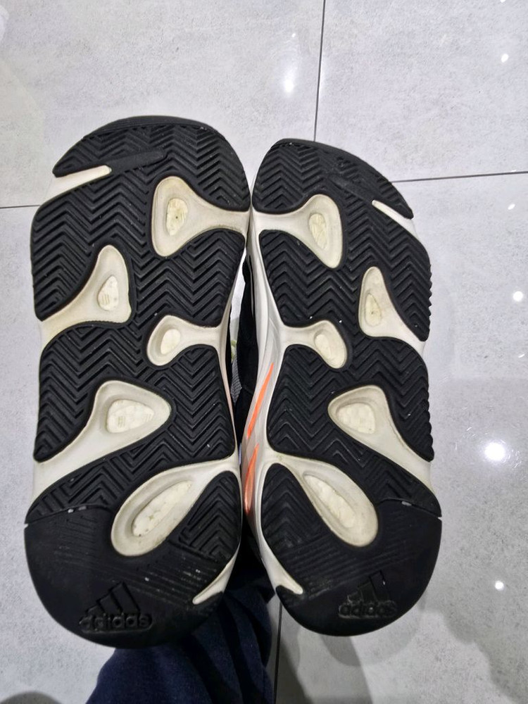 중고 이지700웨이브러너 그레이 OG 280 이미지