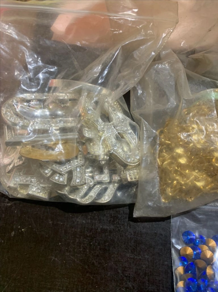 라인스톤 스왈로브스키 큐빅 부자재 이미지