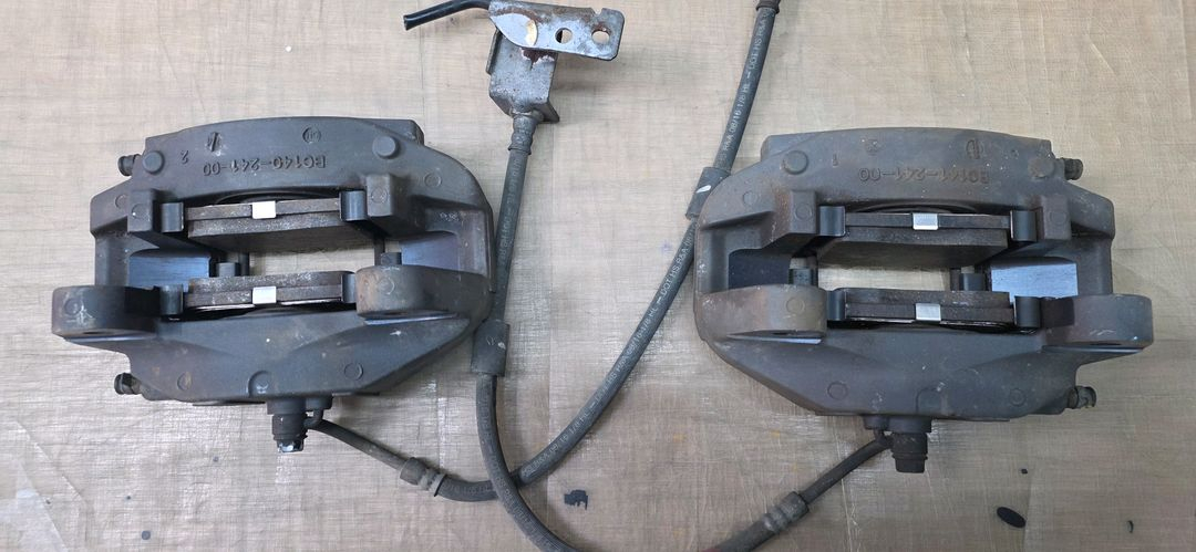 제네시스 eq900 리어 2P 브레이크 캘리퍼 디스크--2