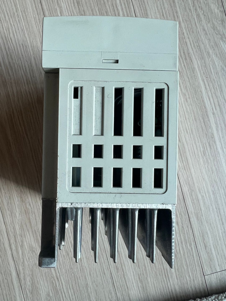 LS iG5A 인버터 제어판 이미지