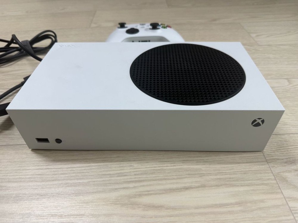 xbox series s 512gb xss 엑시스 팝니다--1
