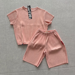 에어피쉬 플리츠 셋업 m사이즈 새상품