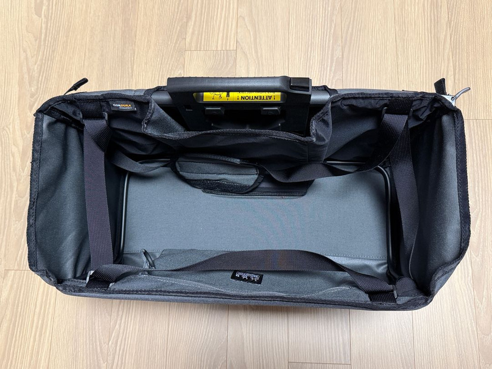 [A급] 브롬톤 일렉트릭 바스켓 백 다크그레이 가방 판매합니다.--3