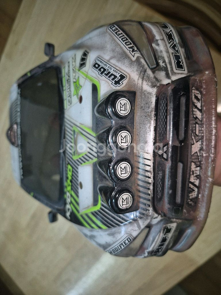 교쇼RC카1/10전용바디커버(중고)페이저랜서에볼루션알씨카전용~바람에언덕에서--2