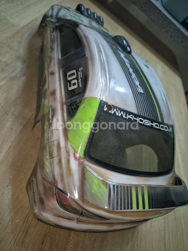 교쇼RC카1/10전용바디커버(중고)페이저랜서에볼루션알씨카전용~바람에언덕에서--6