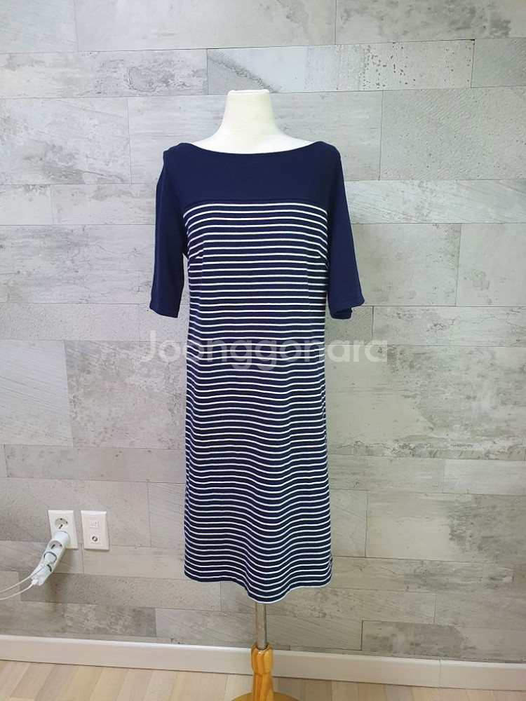 (상태좋음)초봄, 겨울,늦가을 Gap 갭 원피스 M--0