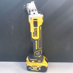 디월트 충전그라인더 DCG405 18V 5인치 배터리포함 이미지